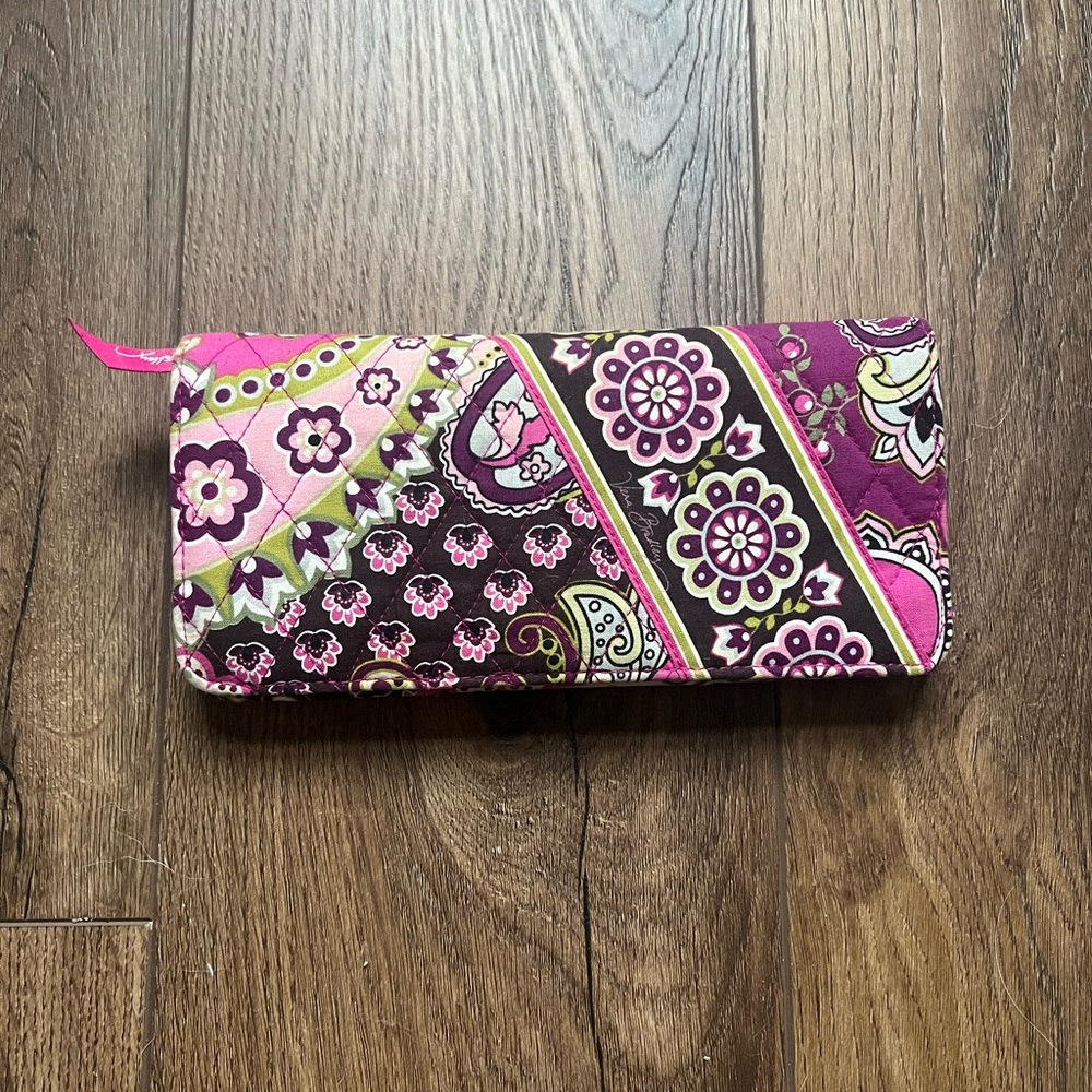 Vera Bradley Pink and Green Quilted Paisley Zip Wallet